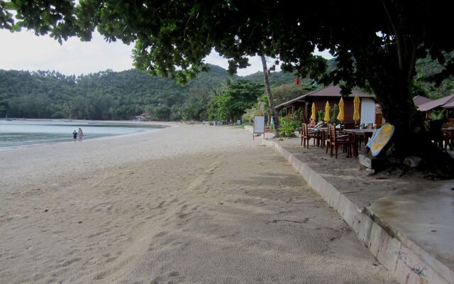 PingChan Koh Phangan Beachfront Resort