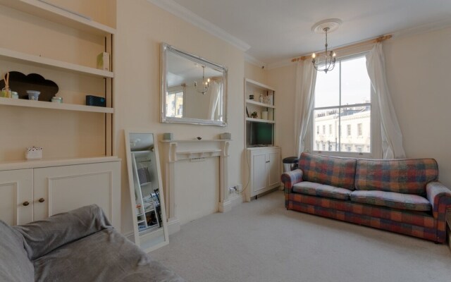 2 Bedroom Apartment in Pimlico London