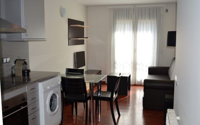 Peretol Apartments 1950M