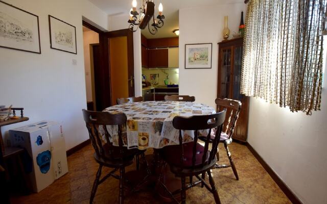 House Mungo-private Garden and Close to the Beach