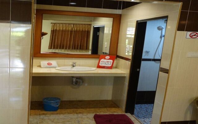 NIDA Rooms Central 89 Plaza Resort