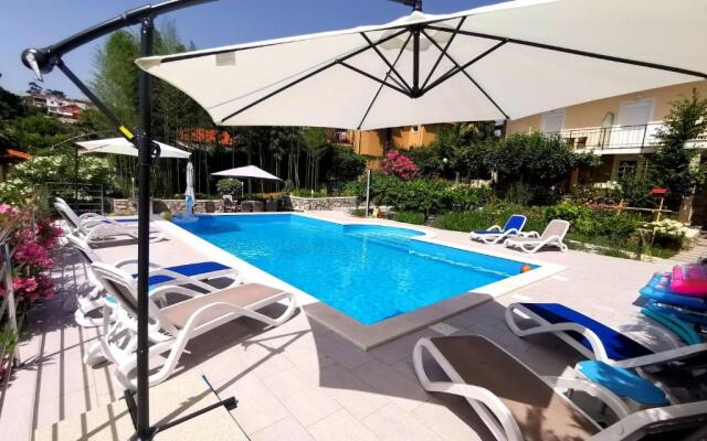 Apartments Garden Residence