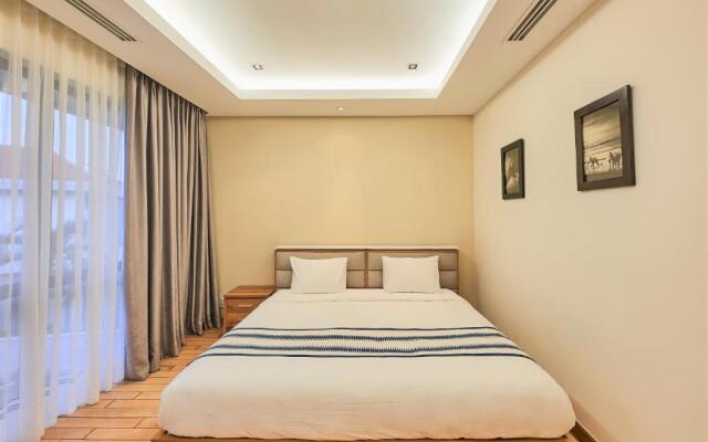 EmblemSea Luxury Villas few steps to the Danang beach