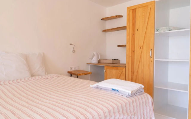 lilium rooms