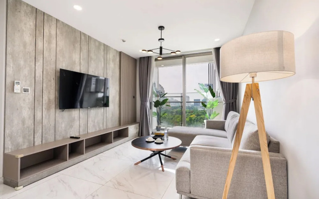 2BR Luxury in District 7