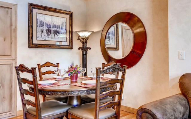 Lift Lodge by Park City Lodging