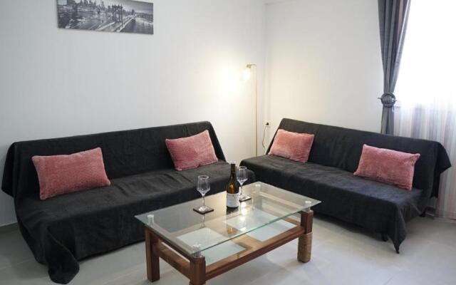 Nikolas Family Apartments