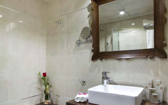 Moon Dreams Torremolinos Hotel (Adults Only)