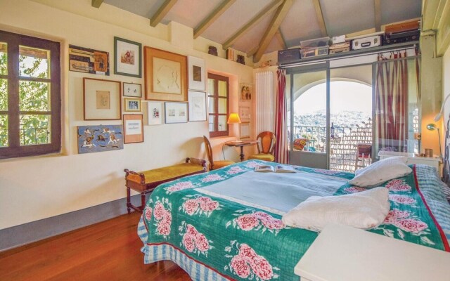 Nice Home in Pella -no- With 3 Bedrooms and Wifi