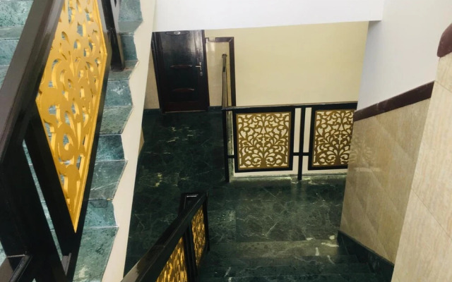 Hotel Maharaja Inn