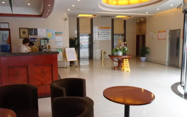 Greentree Inn Shanghai Zhujing Business Hotel