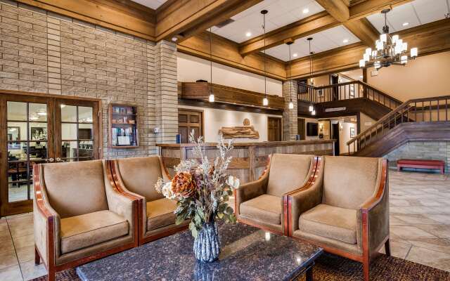 Best Western Plus Ahtanum Inn