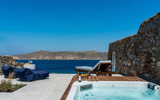 Villa Akoya II by The Pearls Collection