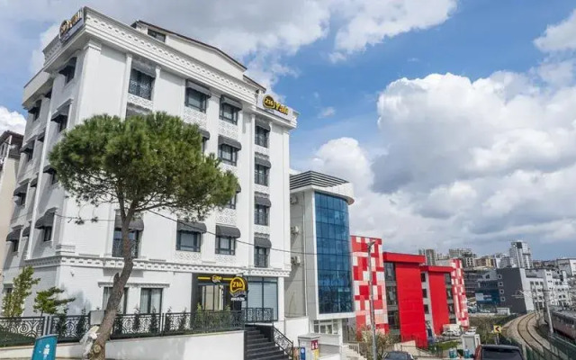 216 Yali Suites