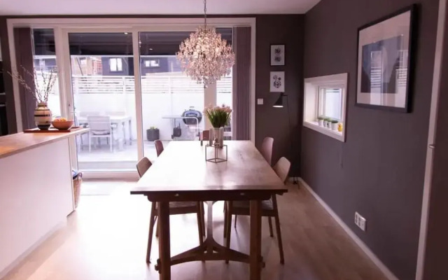 StayPlus Home near Amusement Park