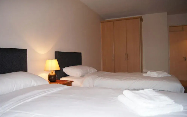 Castleforbes Holiday Apartment