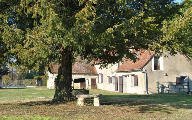 Property With 2 Bedrooms in Vou