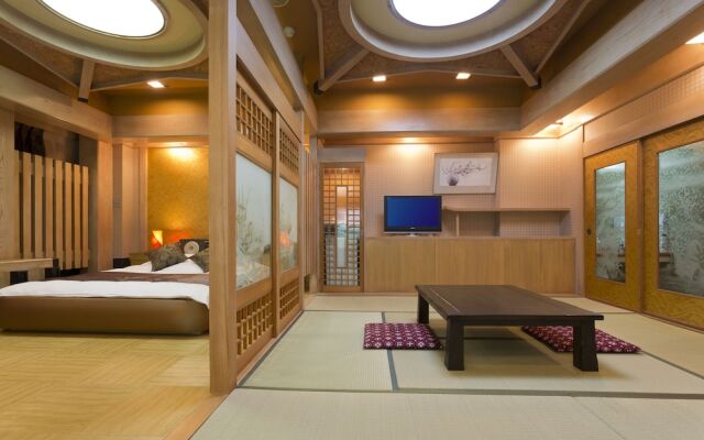 Hotel Xenia Takinoyashiro