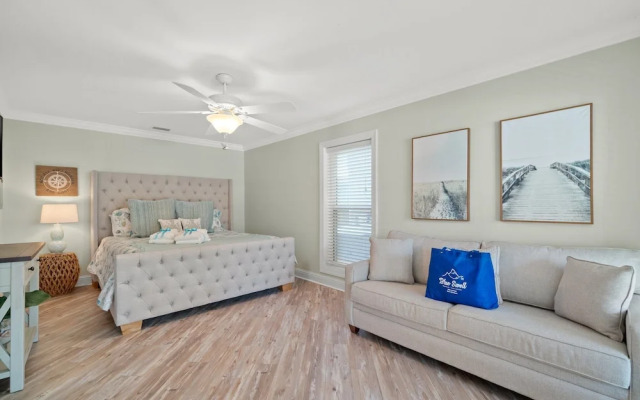 104 Derondo St - Cs the Day