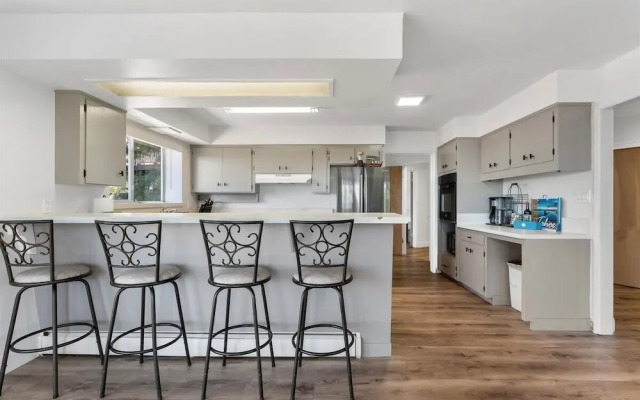 Hch1083 - Mountain Serenity 4 Bedroom Home
