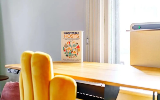 Prime Location Clean Top Rated Free Parking