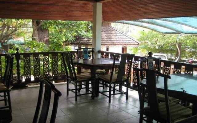 Baan Suan Sook Resort