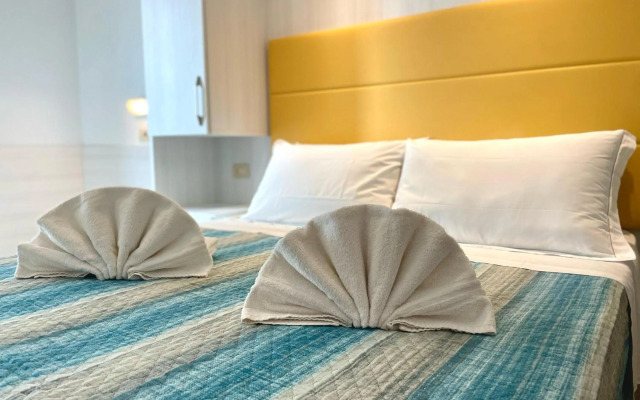 Hotel Crystal
