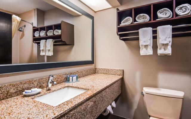 Best Western Plus McDonough Inn & Suites