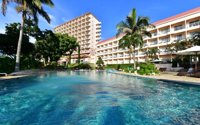 Hotel Breezebay Marina