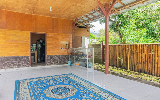 Puncak Rinjani Lodge