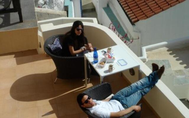 KARMI Apartments