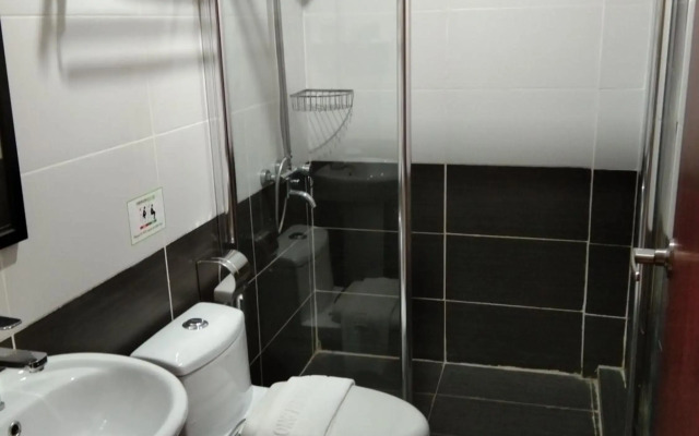 Paragon Lutong Hotel