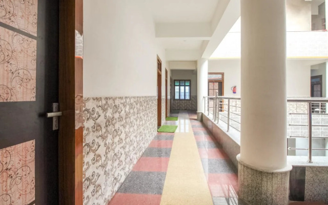 Hotel Pratap Plaza by OYO Rooms