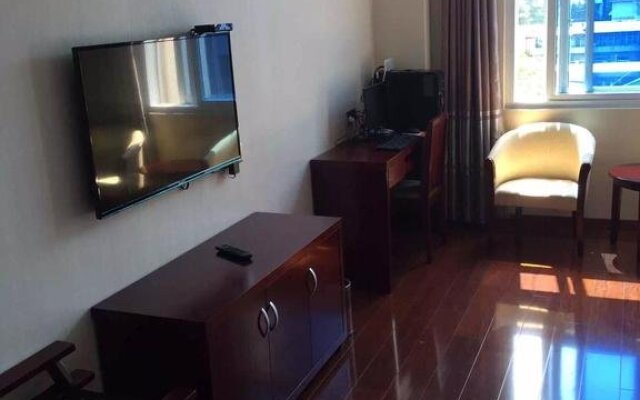 Huoshan Century Inn
