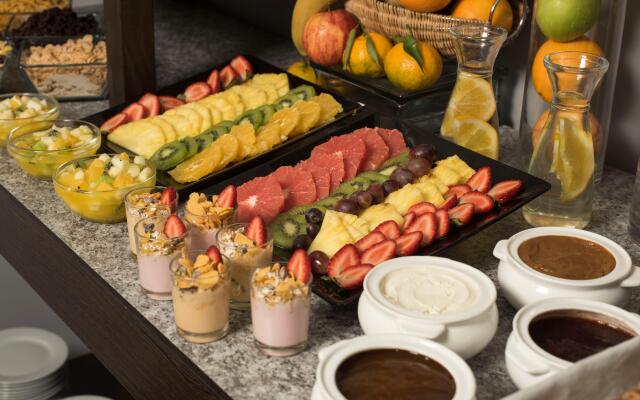 Holiday Inn Montevideo by IHG
