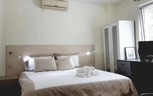Malavi top center studio Ruse! Comfort&clean!