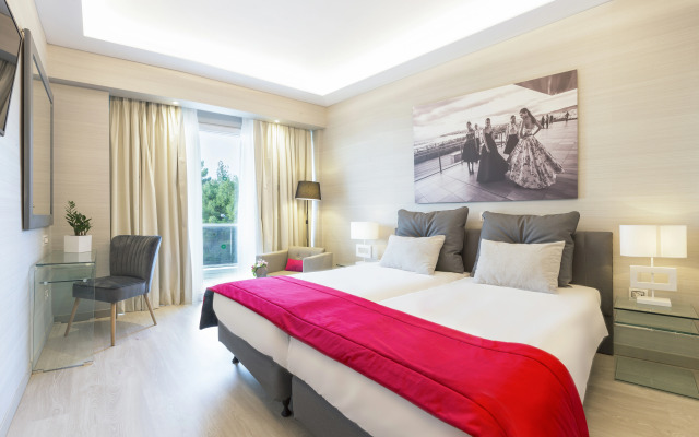 St. George Lycabettus Lifestyle Hotel
