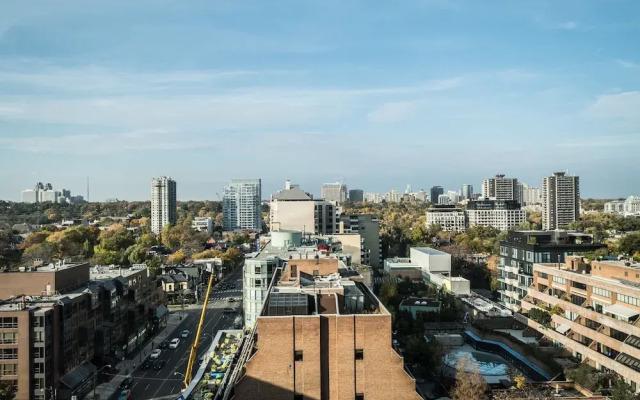 QuickStay - Luxury Executive in Yorkville (Yonge & Bloor)