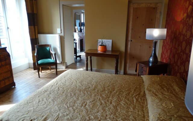 Chambre d'Hôtes Girolles les Forges (B&B)