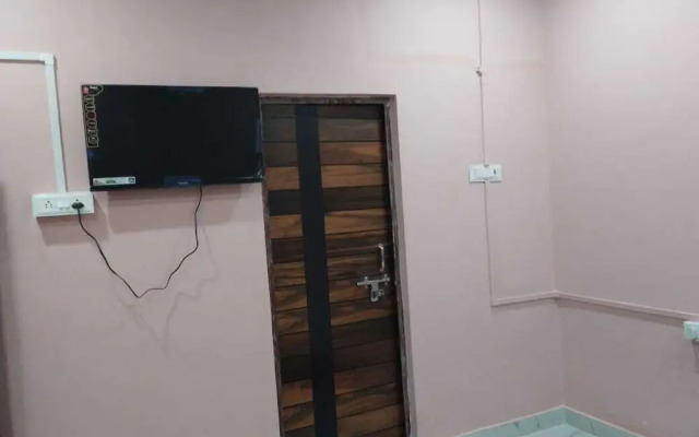 Baba Paying Guest House