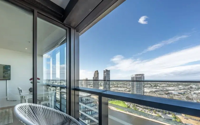 Melbourne Private Apartments - Collins Street Waterfront, Docklands
