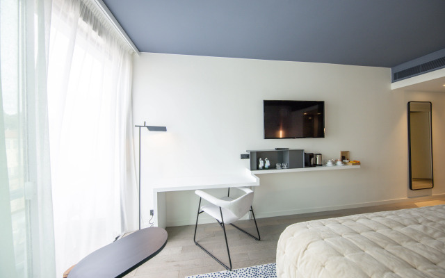 Hotel Indigo Cagnes-sur-Mer by IHG