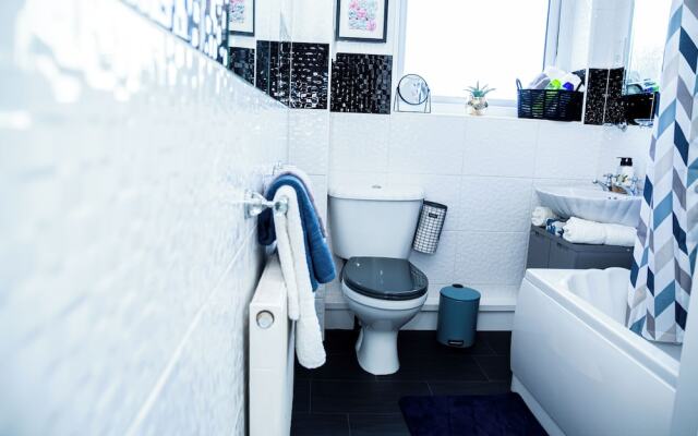 Stunning 3bedroom Home Ideal for Long & Short Stay