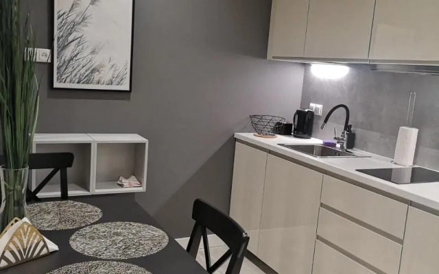 EASY RENT Apartments - BUSINESS CENTER 41
