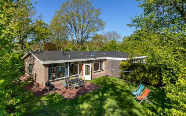 Bungalow Near Dutch Beach With Garden