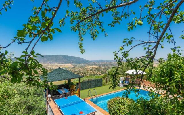 Cortijo del Abuelo El Gastor by Ruralidays