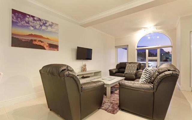 Camps Bay Beach Apartment