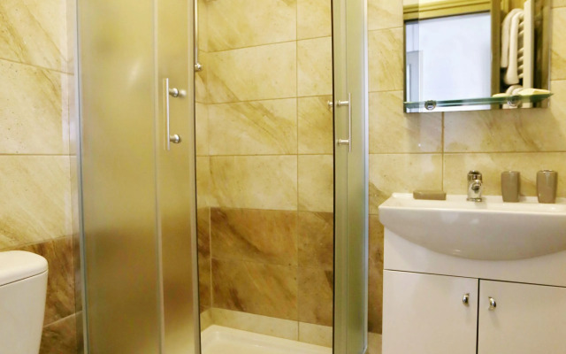 Kalvín Restaurant & Pension