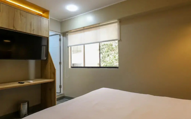 w Classic 1BR w AC in San Isidro