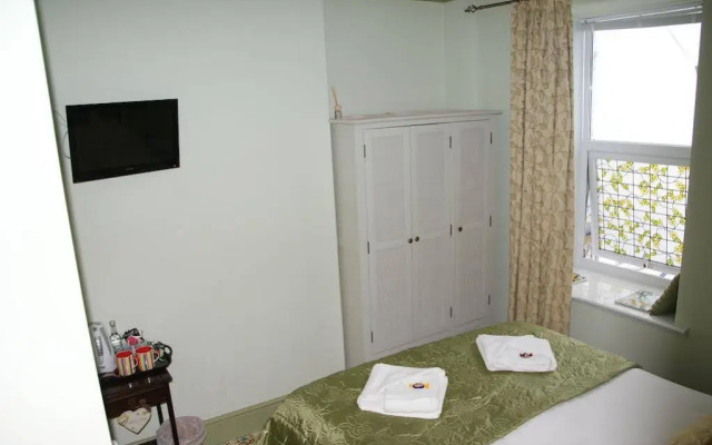 Blue Sky Bed And Breakfast